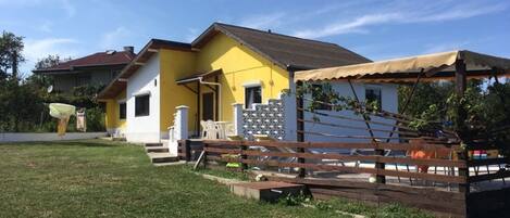 Villa | Exterior