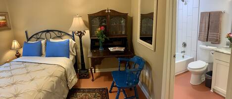 2 chambres, bureau, accĂšs au Wi-Fi (inclus), literie fournie