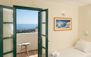1 bedroom, in-room safe, iron/ironing board, travel crib - Amazones Kalimera Village (Piskopiano)