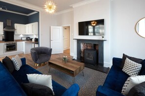 Apartment | Living area | Flat-screen TV - Ocean View (Saltburn-by-the-Sea)
