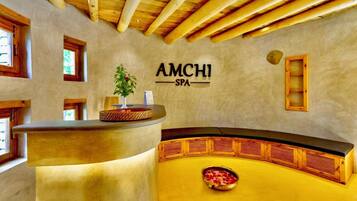 Couples treatment room(s), sauna, hot tub, steam room, body treatments
