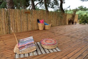 Cottage | Balcony - Cocoon Tent in an Olive Grove (Trifylia)