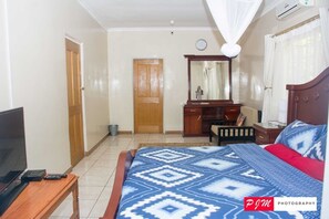 Huis | 16 slaapkamers, een strijkplank/strijkijzer, gratis wifi, beddengoed