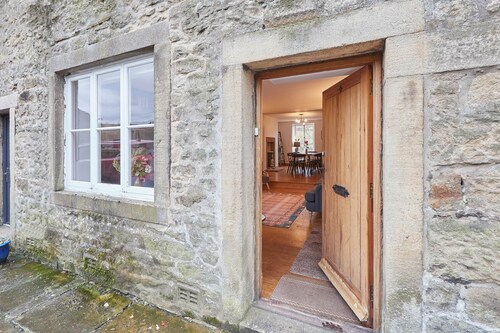 4 Skyreholme Mill Cottages