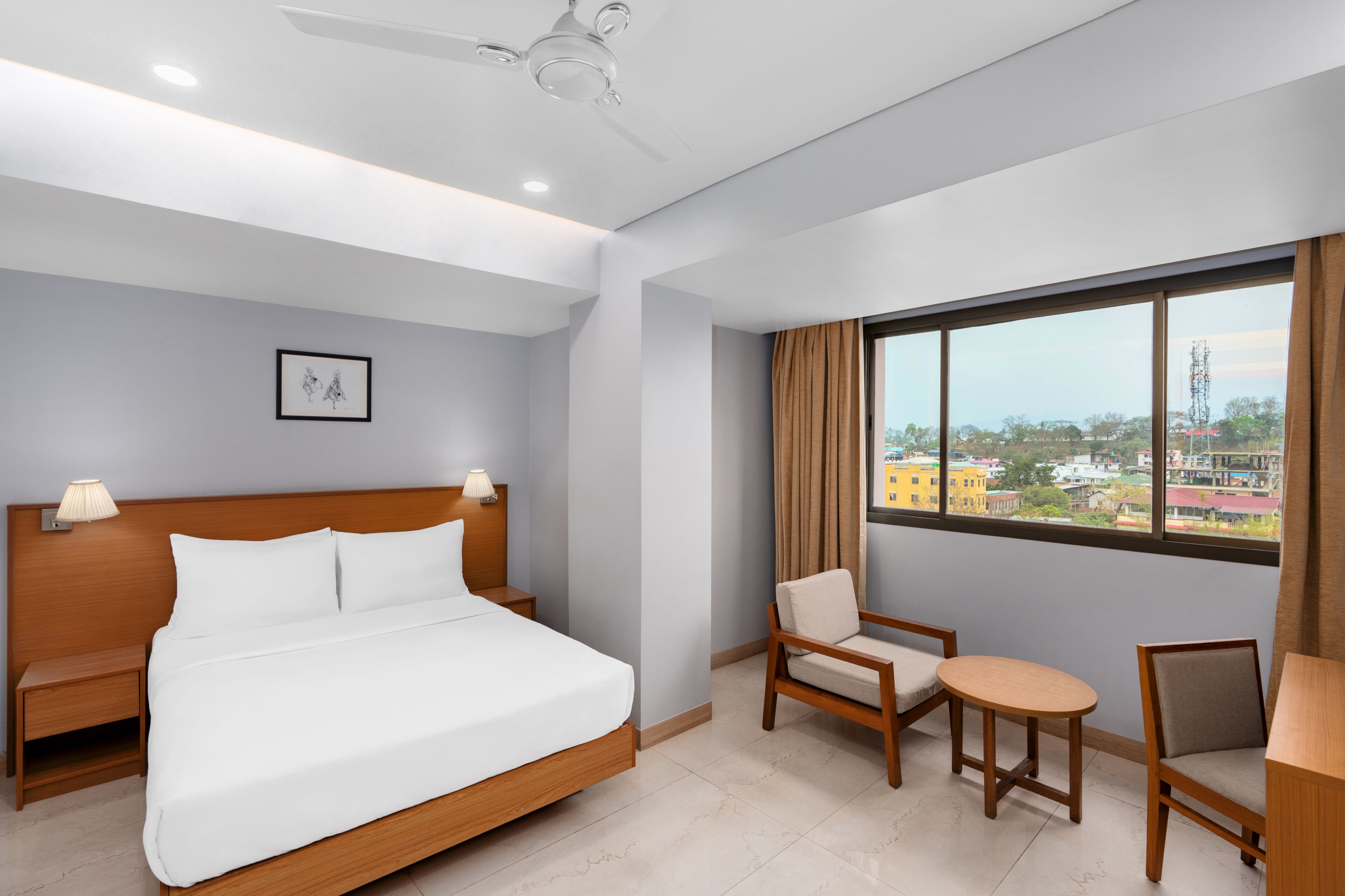Superior Room | Minibar, in-room safe, desk, laptop workspace