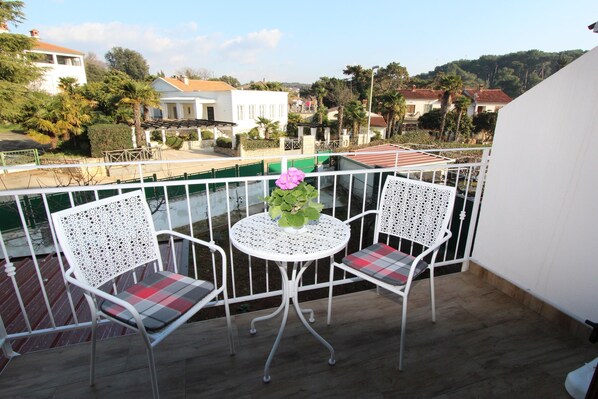 Apartment, 1 Double Bed, Balcony | Balcony