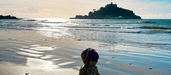 A Tranquil, quirky cottage with large garden - perfect for families