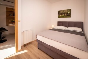 2 Schlafzimmer, WLAN, Bettwäsche
