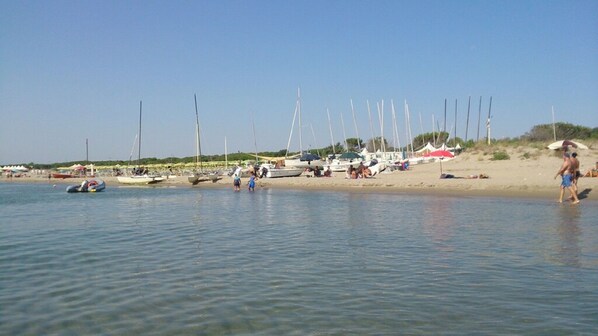 Beach nearby - Villa 2.5 km from the sea, unit 2 (Basilicata)