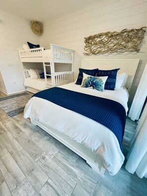 1 habitación, tabla de planchar con plancha, wifi y ropa de cama 