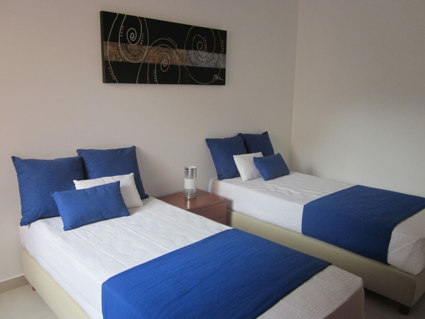 1 soverom, strykejern/-brett, wi-fi (inkludert) og sengetøy