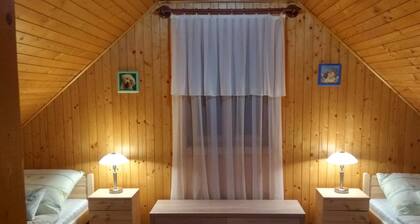 Maison de vacances BalatonfÔkajår pour 1 - 7 personnes avec 3 chambres à coucher - Maison de vacance