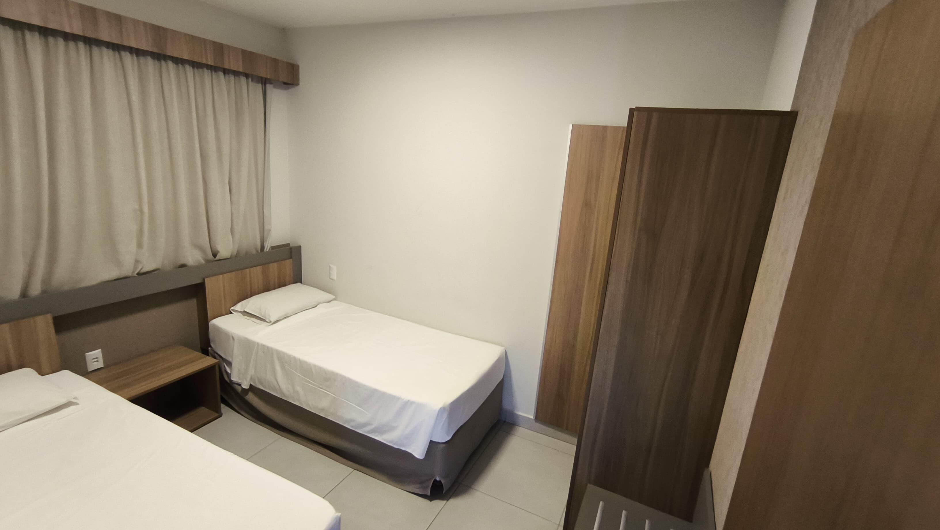 Minibar, wifi gratis y ropa de cama 