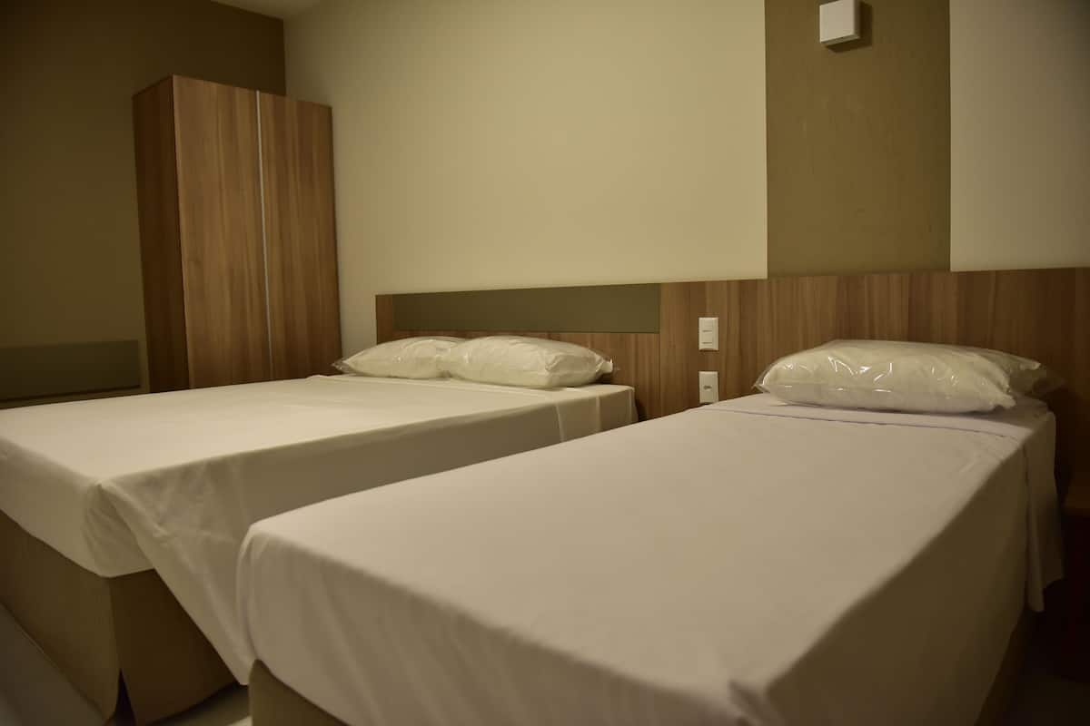 Deluxe Apartment | 1 bedroom, minibar, free WiFi, bed sheets