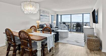 The Beach Hive: Ocean view condo in the heart of Emerald Isle