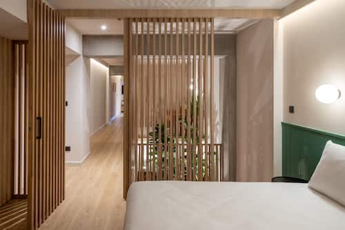 Departamento, 1 habitación | Caja de seguridad en la habitación y decoración personalizada