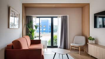 Estudio | Zona de estar | Una televisión de pantalla plana