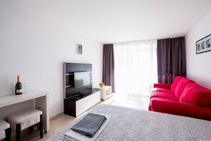 Bügeleisen/Bügelbrett, kostenloses WLAN, Bettwäsche