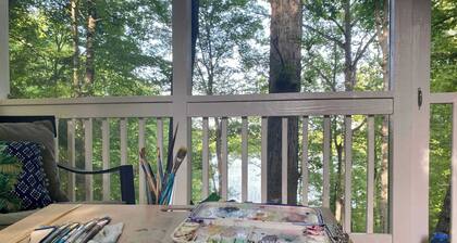 Lakefront Hygge: Dock|Marine Hammock|Screen Porch