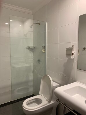 Kostenlose Toilettenartikel