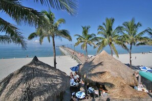 Beach nearby, sun-loungers, beach towels - Sweet Home Paradise Getaway (Venice)