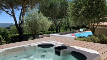 Bubbelpool utomhus