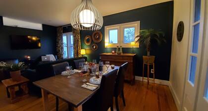 Modern Riverview Apartment Near Niagara Falls | Walk to Attractions + Parking!