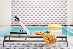 Outdoor pool - Sentral East Austin at 1614 E. Sixth (Austin)
