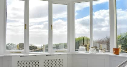4 bedroom accommodation in West Bennan, near Shannochie