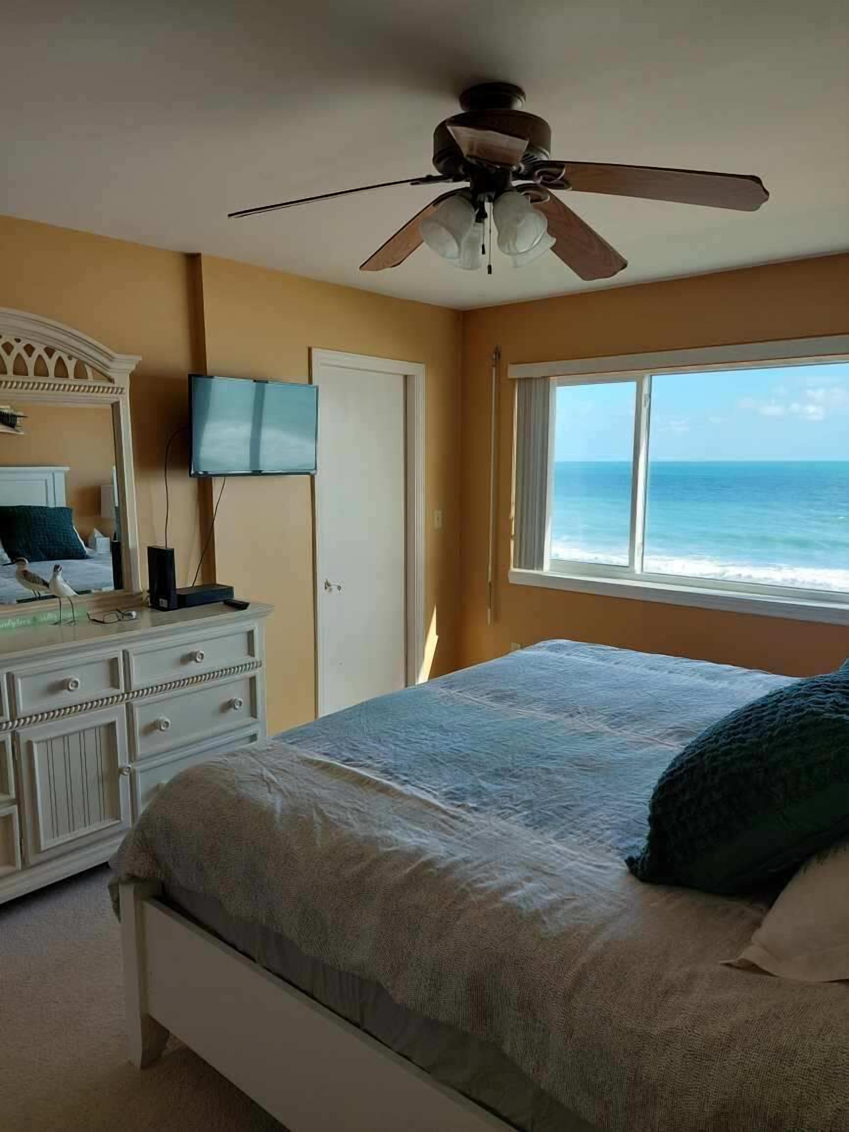 2 bedrooms, WiFi (free), bed sheets