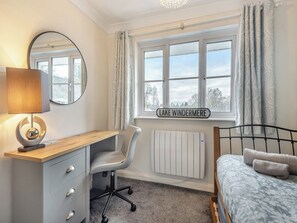 3 bedrooms, free WiFi, bed sheets