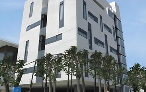 Exterior - Citrip Hotel Simpang Lima (Semarang)