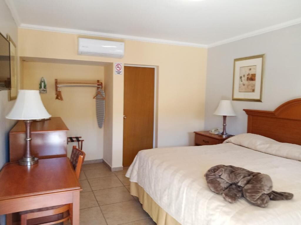 컴포트룸 | 책상, 다리미/다리미판, 무료 WiFi, 침대 시트