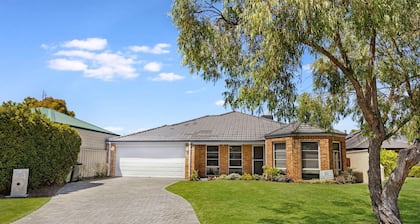 Sandylands Busselton with WiFi