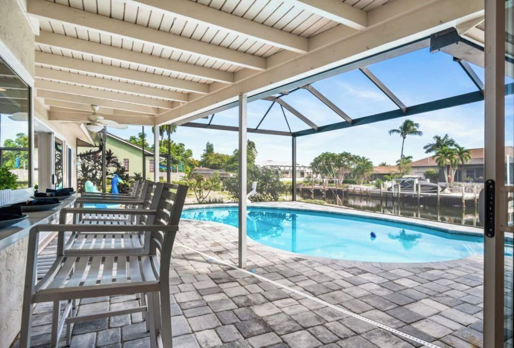 Ulkouima-allas, lämmitetty uima-allas