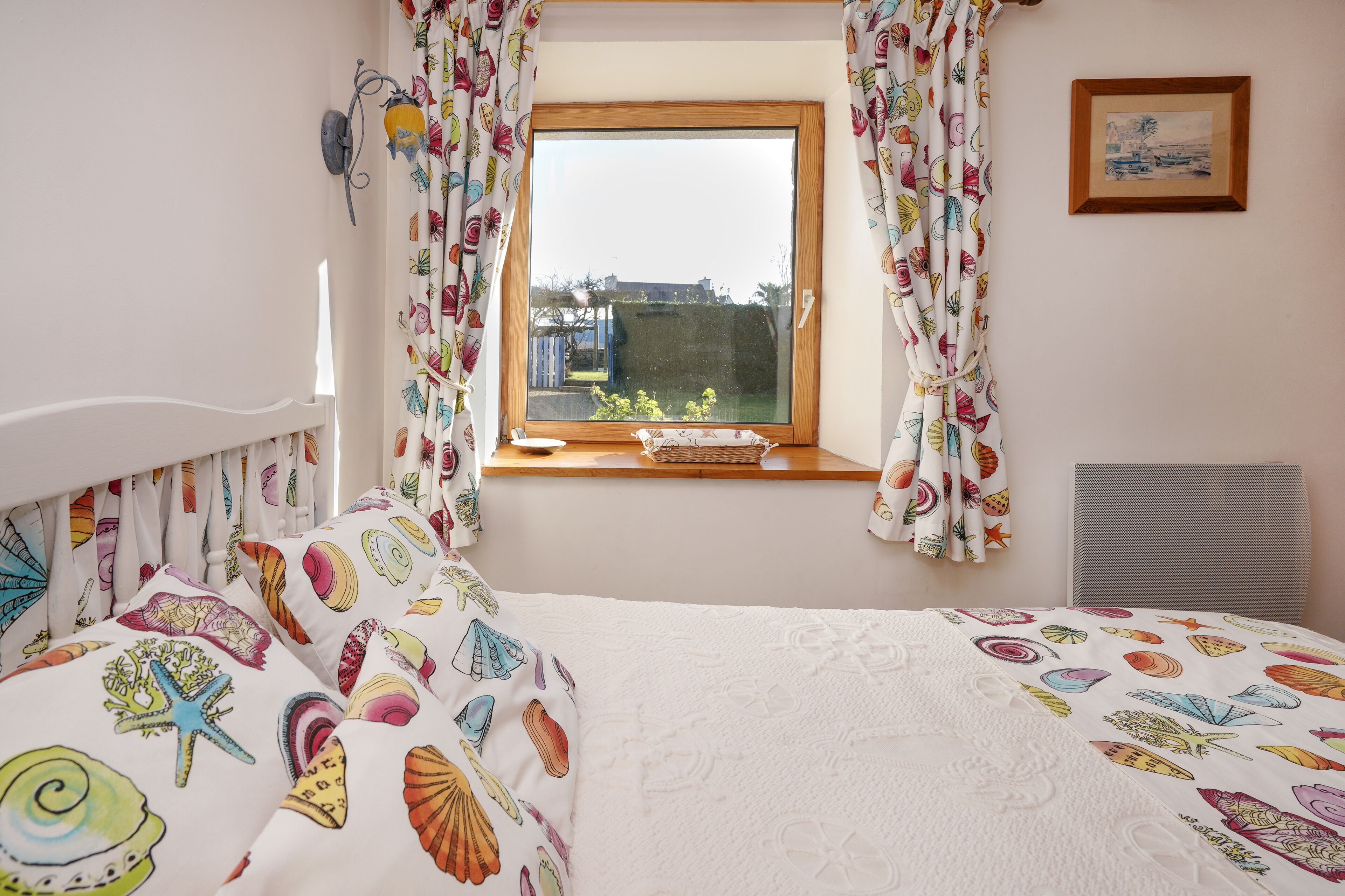 4 chambres, fer et planche à repasser, Wi-Fi, draps fournis