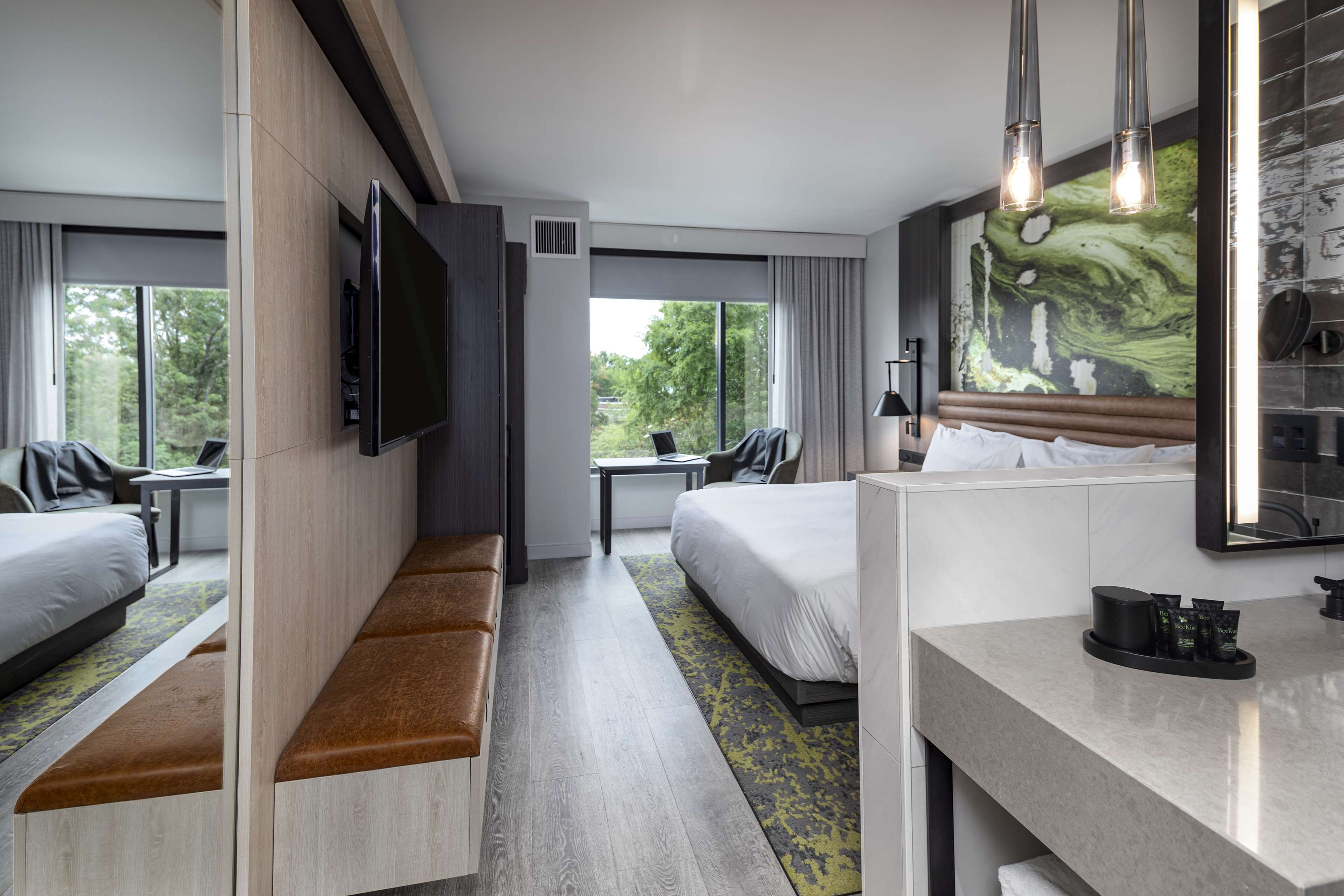 in-room safe, desk, laptop workspace, blackout curtains