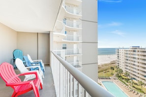 Property grounds - Tradewinds 906- Cute and Cozy! Beachfront! Amazing Heated Pool! (Orange Beach)