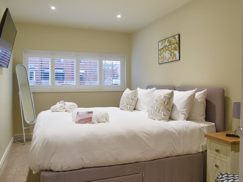 3 bedroom accommodation in Lytham St Annes