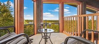 Dunecastle - Private Setting and Coastal Views (no direct dune access)