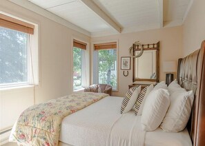 Condo, 2 Bedrooms | 2 bedrooms, individually decorated, individually furnished - Atelier Condominiums by Alpine Lodging Sun Valley (Sun Valley)