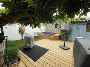 Bañera de hidromasaje exterior