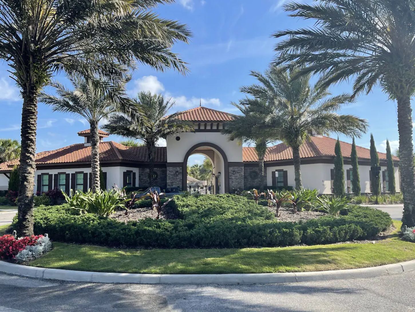 Entire house• Luxurious Davenport Resort. 6bedroom