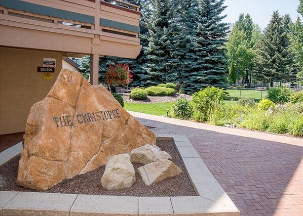 Property grounds - Christophe Condominiums by Alpine Lodging Sun Valley (Ketchum)