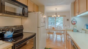 Unclassified image, 4 of 20, button - Horizon Four Condo 141 by Alpine Lodging Sun Valley (Ketchum)