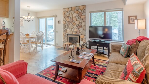 Unclassified image, 1 of 20, button - Horizon Four Condo 141 by Alpine Lodging Sun Valley (Ketchum)