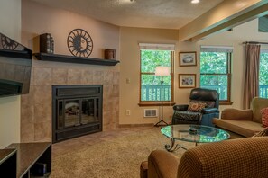 Apartment, 3 Schlafzimmer | Wohnzimmer