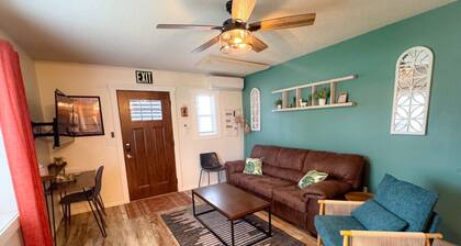 Main Level - King Beds - Patio - Laundry - Walk to downtown!