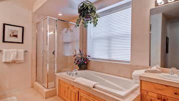 Townhome, 4 Bedrooms | Bathroom | Towels