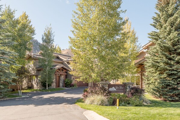 Townhome, 4 Bedrooms | Property grounds - River Ridge Townhome 20 by Alpine Lodging Sun Valley (Ketchum)